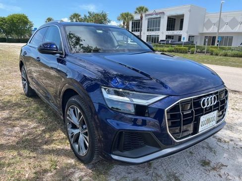 Used 2020 Audi Q8 Premium Plus AWD/4WD image 3