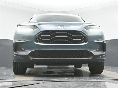 Used 2023 Honda HR-V Sport image 42
