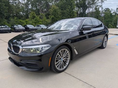 Used 2019 BMW 530e w/ Convenience Package RWD image 7