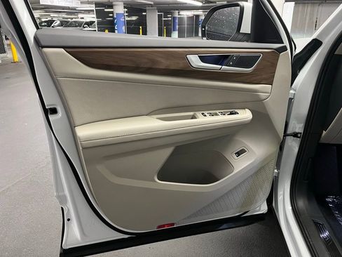 New 2026 Volkswagen Atlas SE AWD/4WD image 18