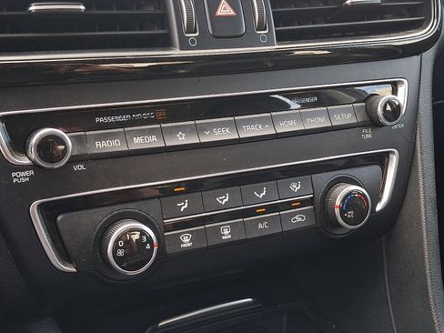 Used 2020 Kia Optima S image 15