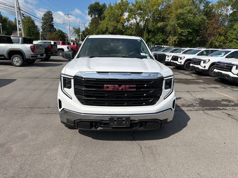Used 2023 GMC Sierra 1500 Pro w/ Pro Value Package AWD/4WD image 15