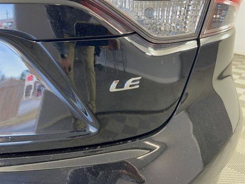 Certified 2024 Toyota Corolla LE image 9