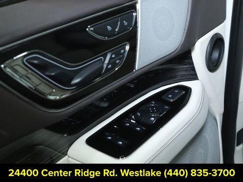 Used 2024 Lincoln Navigator Black Label AWD/4WD image 17