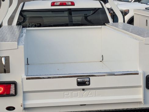 New 2025 Chevrolet Silverado 2500 W/T image 4