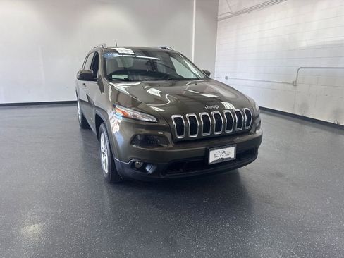 Used 2015 Jeep Cherokee Latitude w/ Comfort/Convenience Group image 1