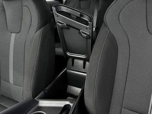 New 2025 Hyundai Elantra SE image 27