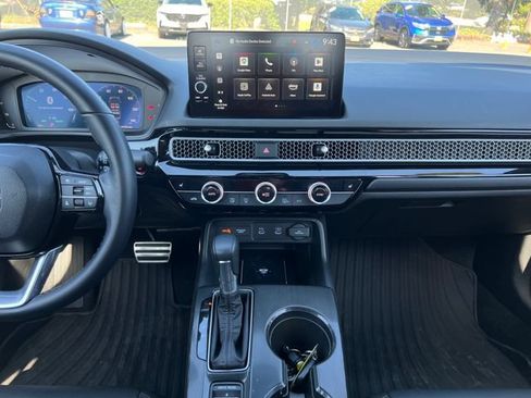Used 2025 Honda Civic Sport image 19