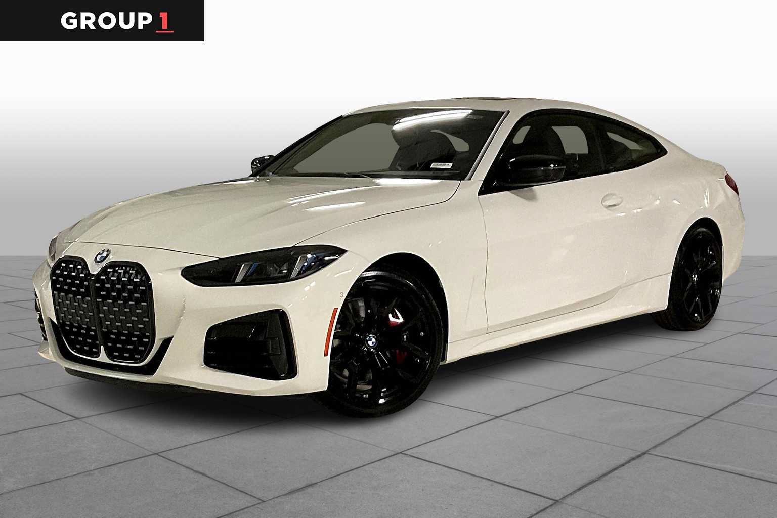 Used 2026 BMW 430i Coupe w/ M Sport Package RWD image 1
