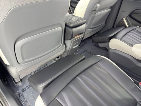 Used 2024 Kia EV9 GT-Line image 47