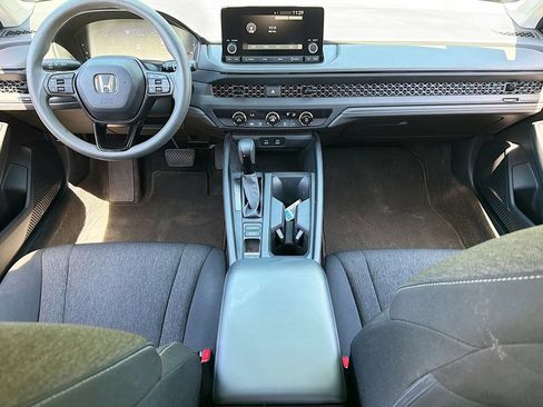 Used 2023 Honda Accord LX image 10
