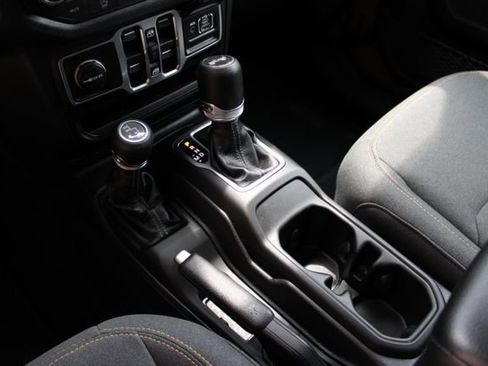 Used 2026 Jeep Wrangler Unlimited Sport AWD/4WD image 27