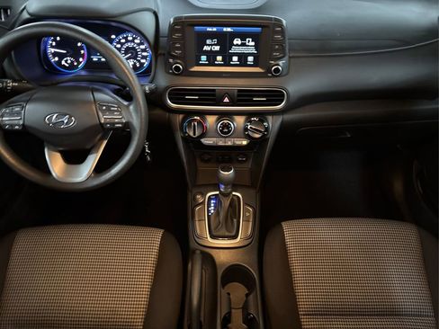 Used 2019 Hyundai Kona SE image 18