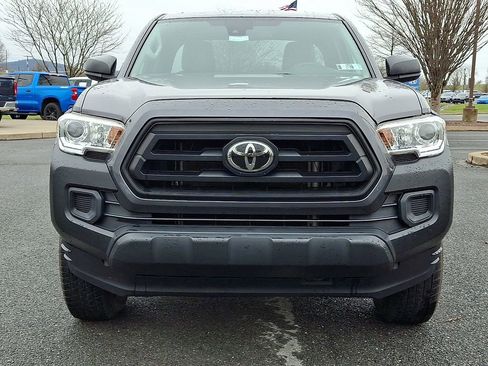 Used 2020 Toyota Tacoma SR image 4