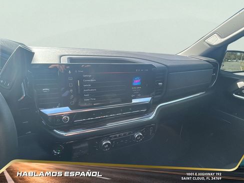 Used 2026 GMC Sierra 1500 Elevation image 21