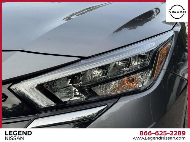 Used 2025 Nissan Versa SV w/ Trunk Package FWD image 10