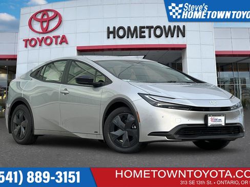 New 2026 Toyota Prius LE image 1