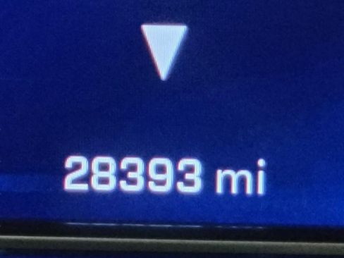 Used 2024 Chevrolet Silverado 1500 LT image 2