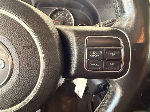 Certified 2018 Jeep Wrangler Unlimited Sport S image 23