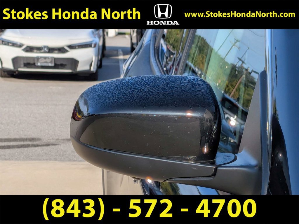 Used 2022 Jeep Compass Latitude w/ Sun and Sound Group AWD/4WD image 12