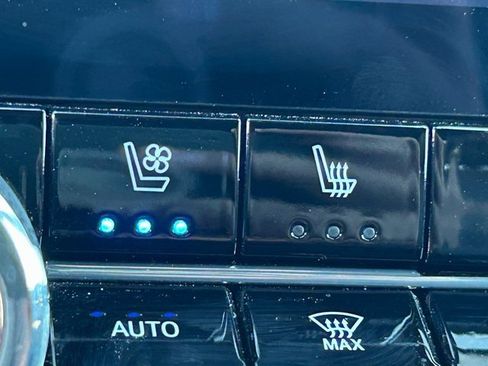 Used 2023 Chevrolet Colorado ZR2 w/ Desert Boss Special Edition image 17