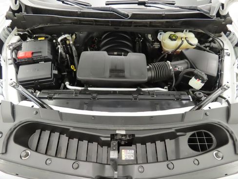 Used 2023 GMC Yukon XL AT4 w/ AT4 Premium Plus Package image 31