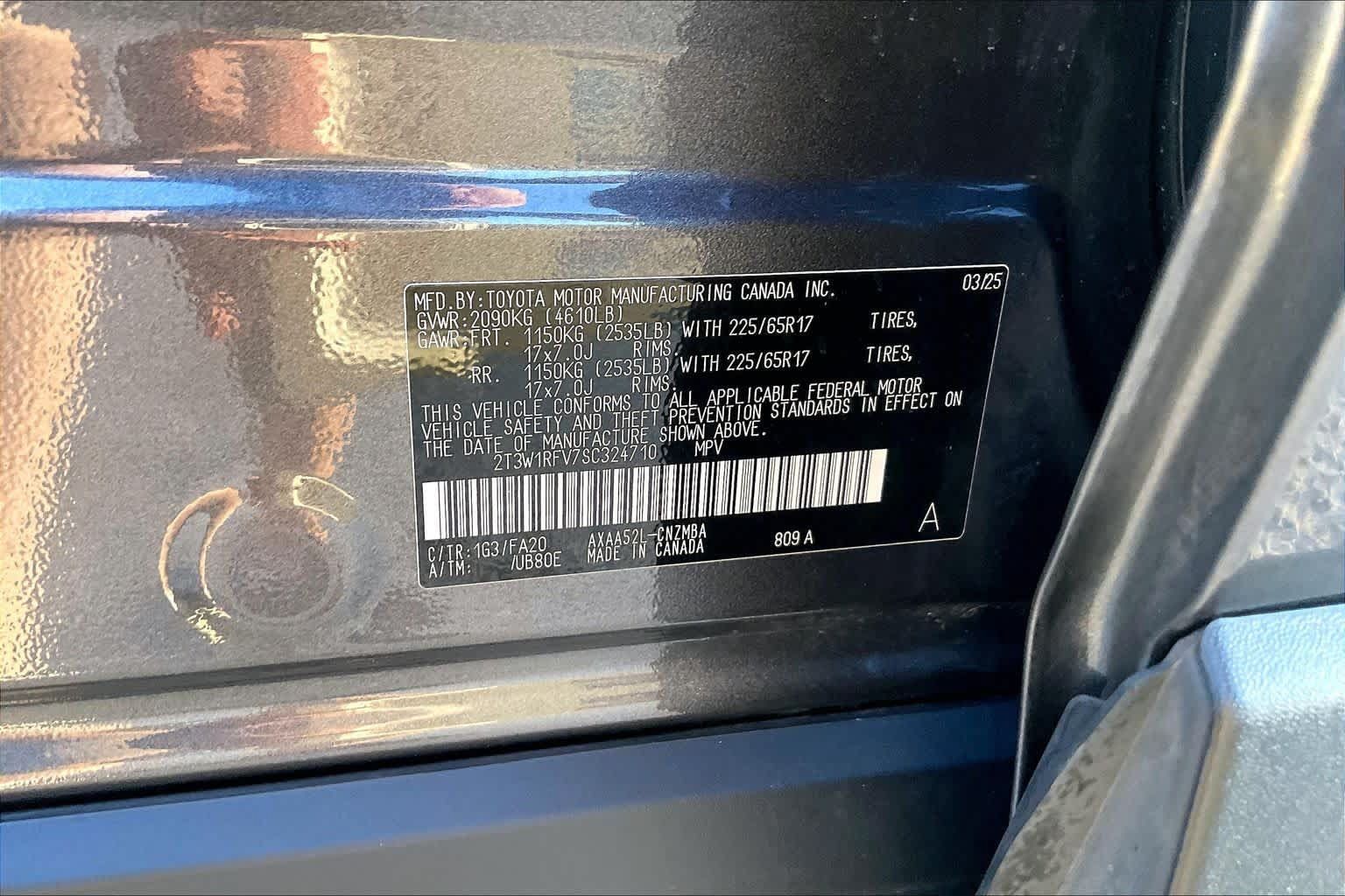 Used 2025 Toyota RAV4 XLE FWD image 34