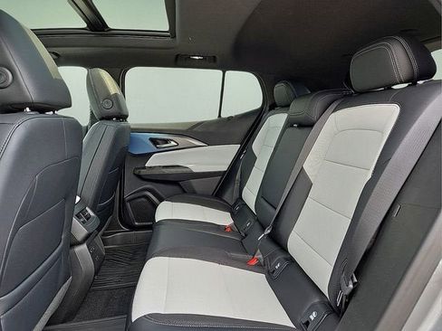New 2025 Chevrolet Equinox EV LT w/ Active Safety Package 3 FWD image 13