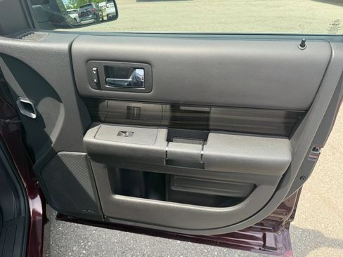 Used 2019 Ford Flex SEL w/ Equipment Group 202A AWD/4WD image 35