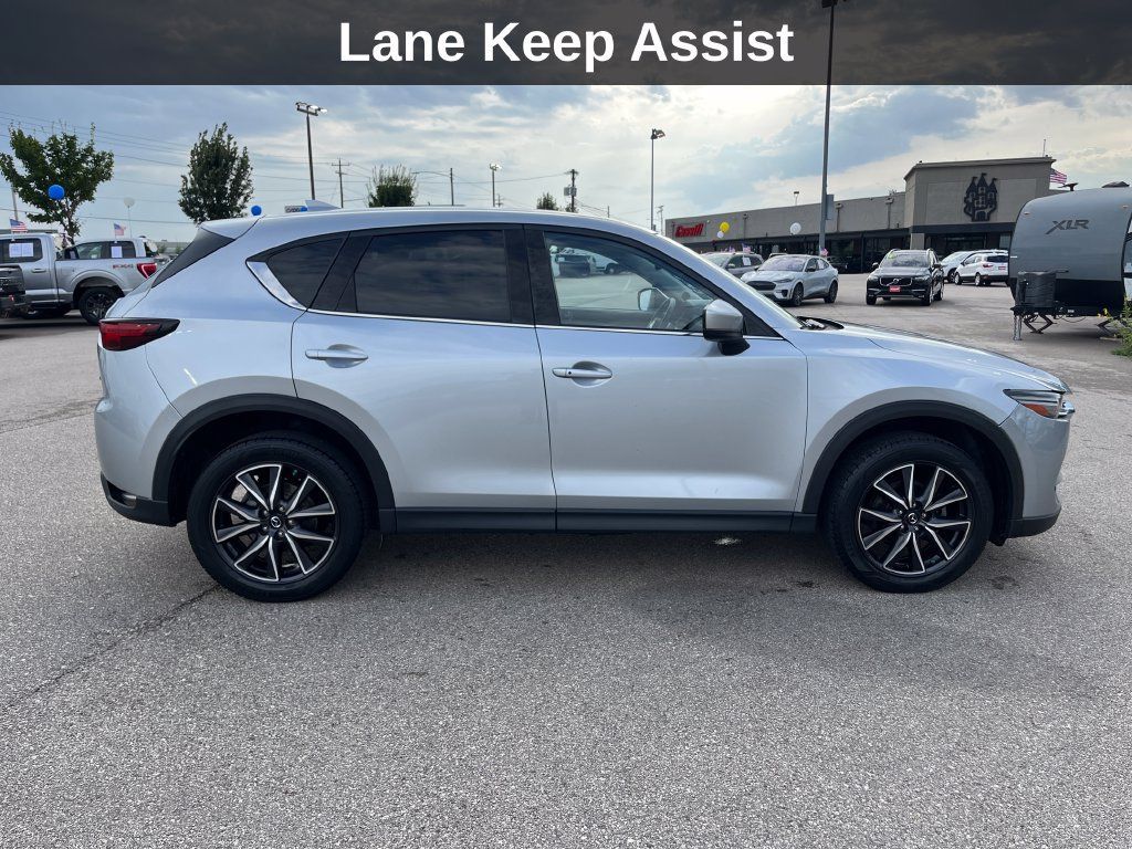 Used 2017 MAZDA CX-5 Grand Touring AWD/4WD image 8