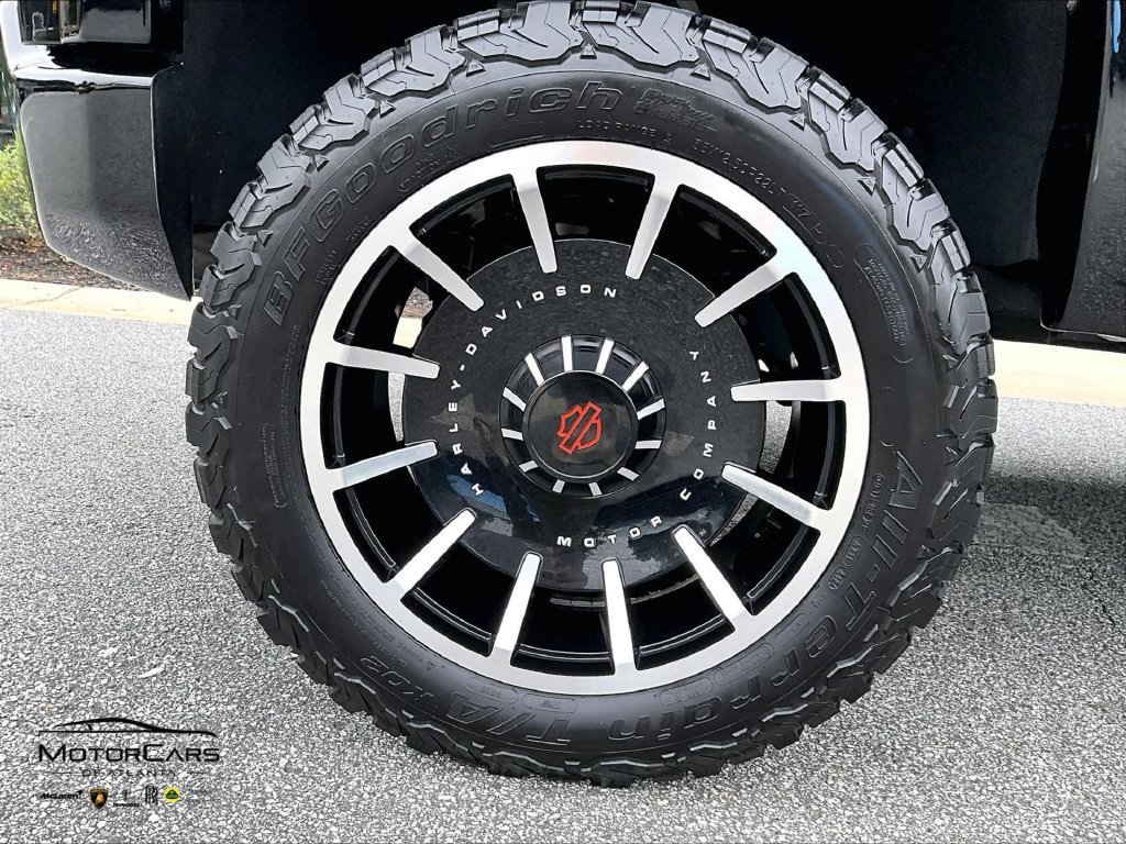 Used 2023 GMC Sierra 1500 AT4 w/ AT4 Premium Package AWD/4WD image 9