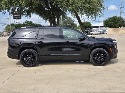 Certified 2026 Chevrolet Traverse RS FWD image 8