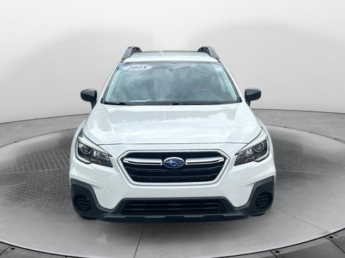 Used 2018 Subaru Outback 2.5i AWD/4WD image 2