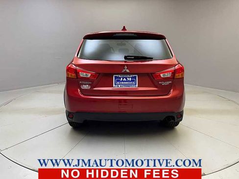 Used 2017 Mitsubishi Outlander Sport ES AWD/4WD image 4