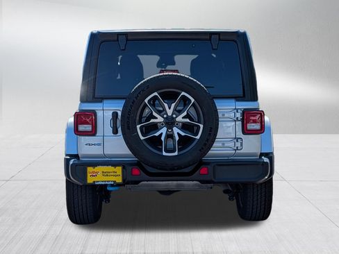 Used 2024 Jeep Wrangler Unlimited AWD/4WD image 6