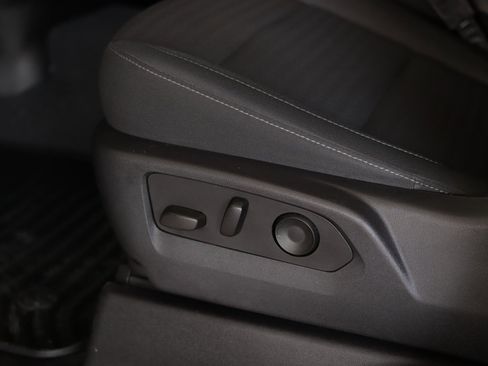 Used 2023 GMC Sierra 1500 Elevation image 21