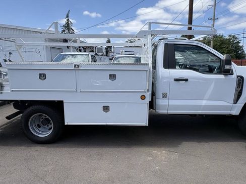 Used 2024 Ford F350 XL w/ XL Chrome Package AWD/4WD image 1