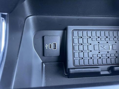 New 2025 Ford F150 XLT w/ Equipment Group 302A MID image 7