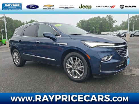 Used 2023 Buick Enclave Essence w/ Experience Buick Package AWD/4WD image 1
