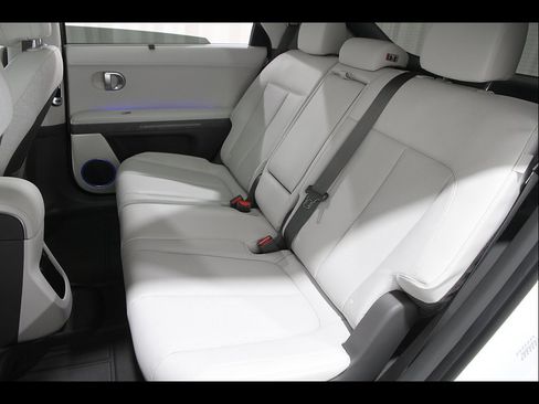 Certified 2024 Hyundai Ioniq 5 Limited AWD/4WD image 22