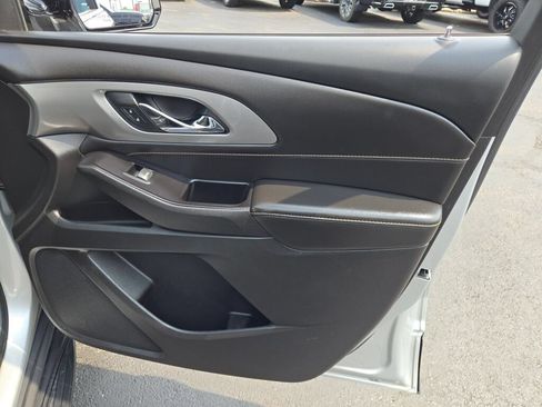 Certified 2019 Chevrolet Traverse LT FWD image 5