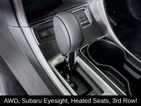 Used 2022 Subaru Ascent Limited w/ Technology Package image 17