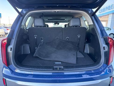 Used 2025 Kia Telluride S image 28