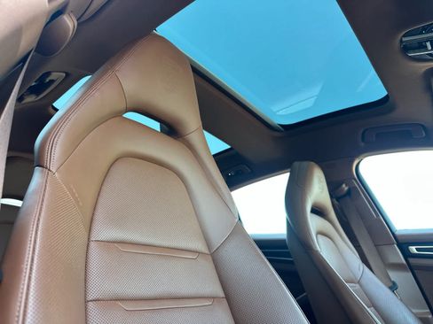 Certified 2023 Porsche Panamera Platinum Edition RWD image 17