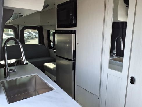 Used 2024 Mercedes-Benz Sprinter 3500 image 13