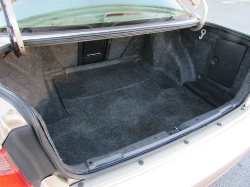 Used 2000 Honda Accord LX image 23