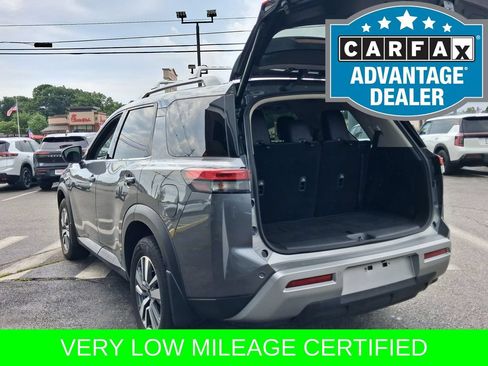 Certified 2024 Nissan Pathfinder SL AWD/4WD image 9
