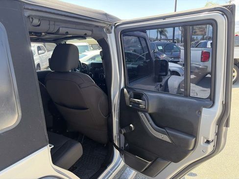 Used 2014 Jeep Wrangler Unlimited Sport w/ Connectivity Group AWD/4WD image 18