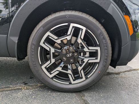 New 2025 Hyundai Santa Cruz Limited image 11