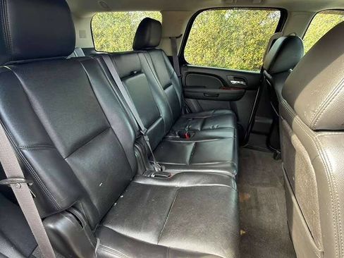 Used 2013 GMC Yukon SLT image 27